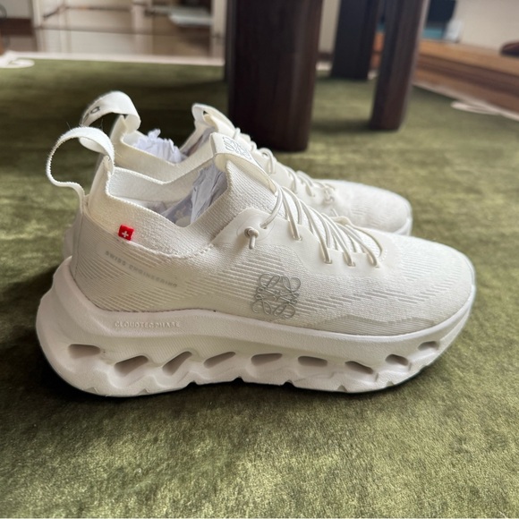 Loewe White Women's Sneakers - Picture 13 of 16